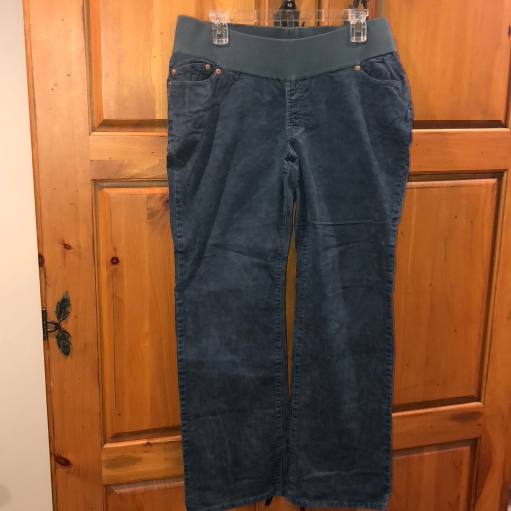 Maternity 👣 Corduroy Pants